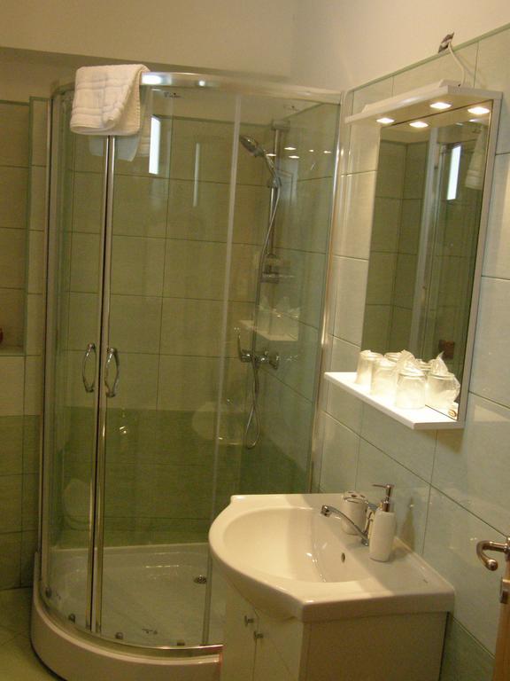 Mokus Panzio Bed & Breakfast Bicfălău Екстериор снимка